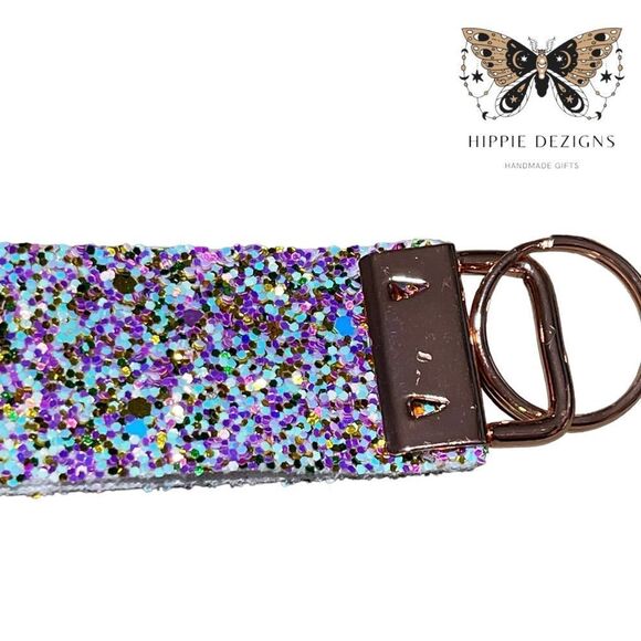 NWT Pink Glitter Wristlet with Rose Gold Hardware - Picture 5 of 6